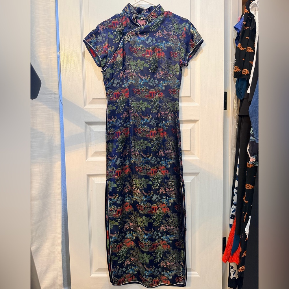 Vintage Traditional From Hong Kong Kimono Dress Size Small Silk - Picture 2 of 15